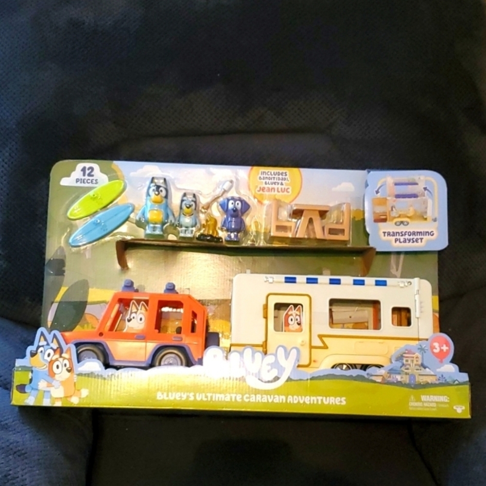Bluey Ultimate Caravan Adventure Camper Playset 12 Piece